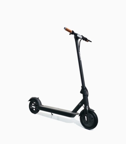 MOBOT L1-1 (BLACK7.5AH) UL2272 certified e-scooter angled right