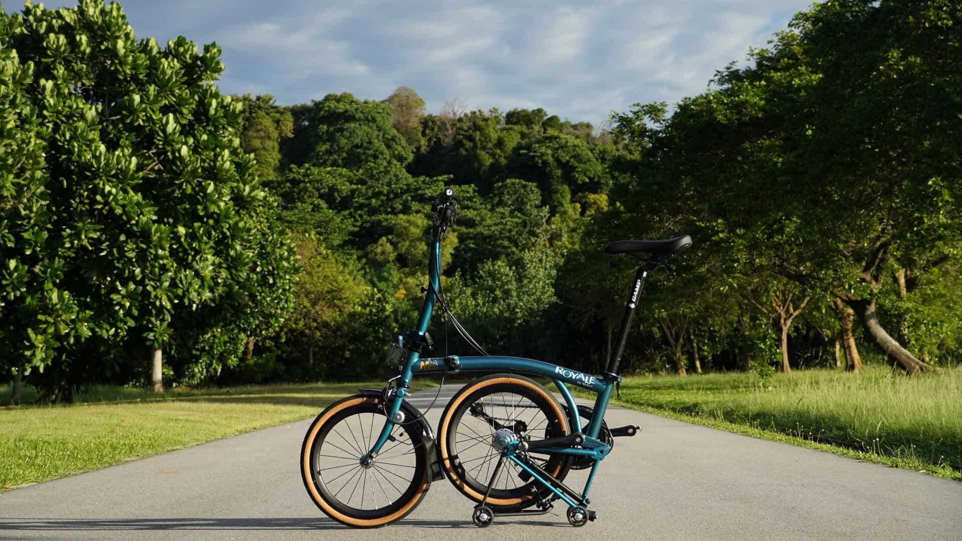 MOBOT ROYALE OCEAN GREEN foldable bicycle at Lazarus Island 1 - ROYALE by MOBOT Foldable Trifold Bicycle 2022 Lineup