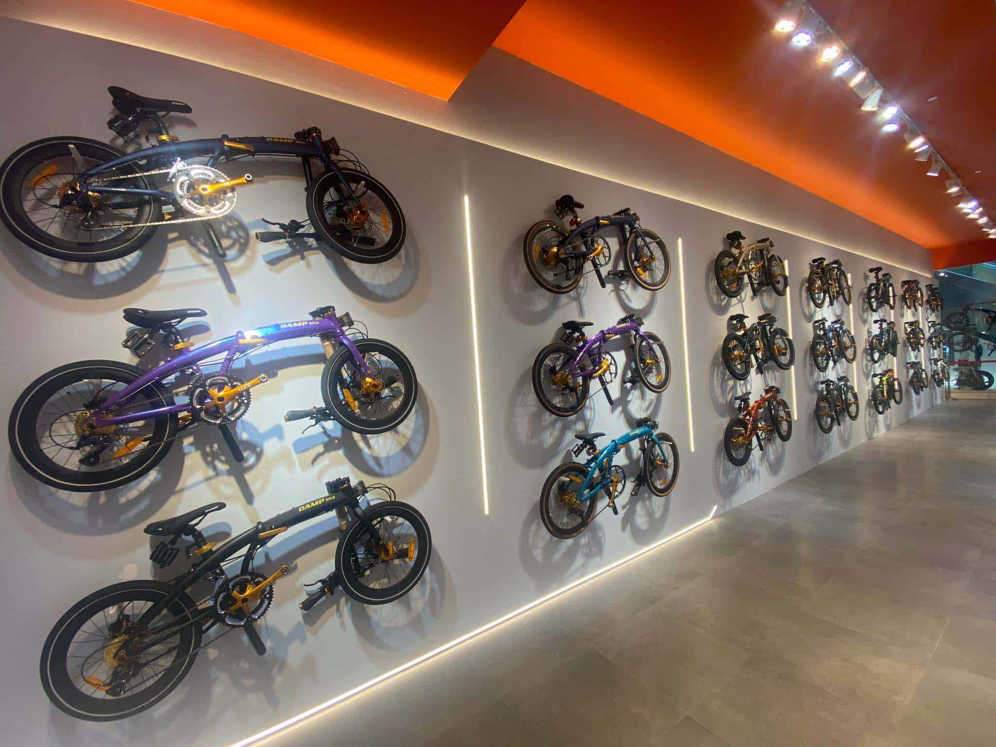 MOBOT x ROYALE opens 7th bicycle shop in Westgate Jurong 3 2048x1536 1 - Press release: MOBOT x ROYALE Opens 7th Bicycle Shop In Westgate Jurong